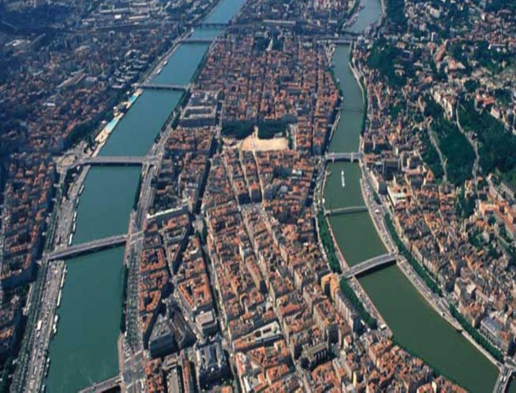 Ibis Styles Lyon Centre Confluence Otel Dış mekan fotoğraf