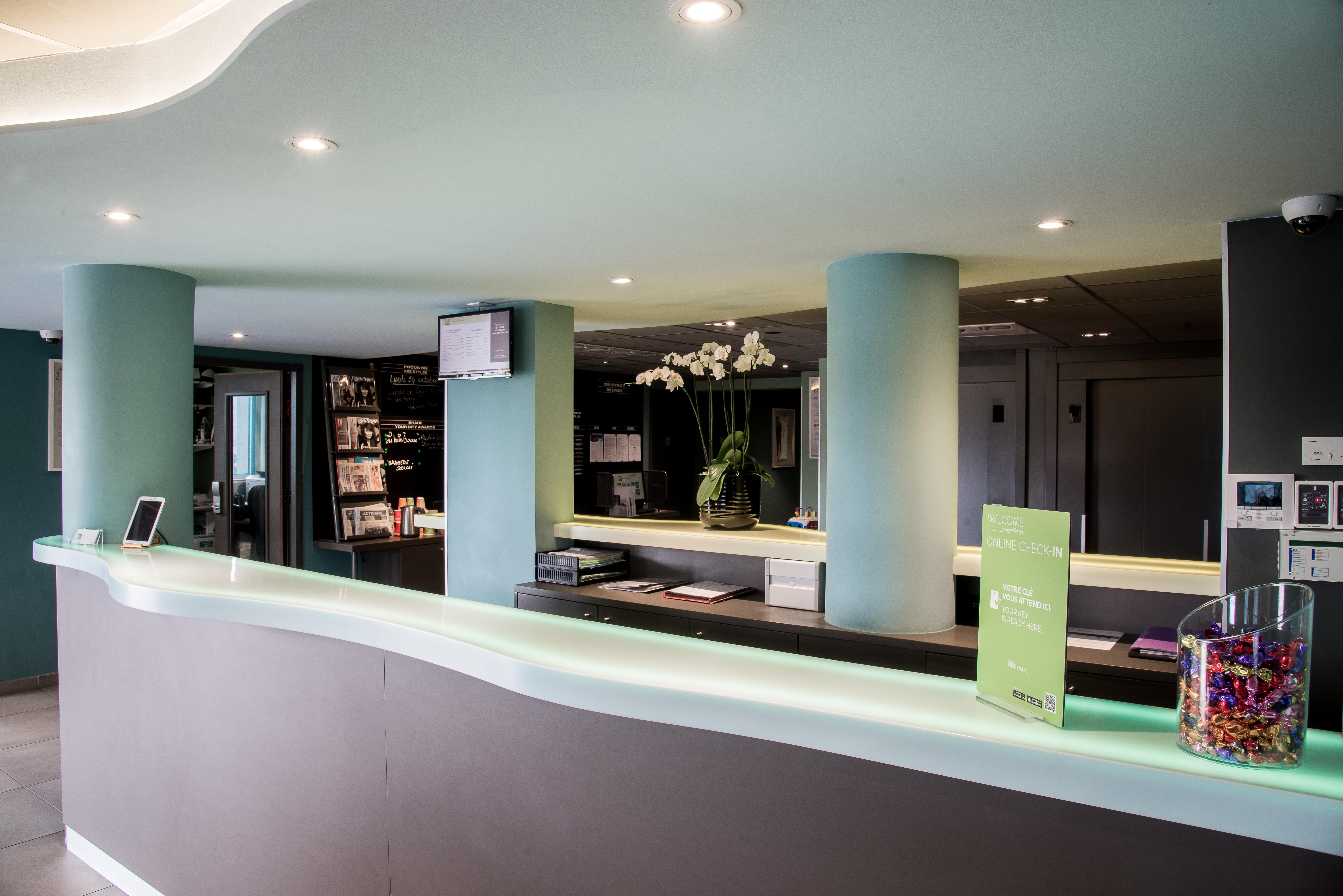 Ibis Styles Lyon Centre Confluence Otel Dış mekan fotoğraf